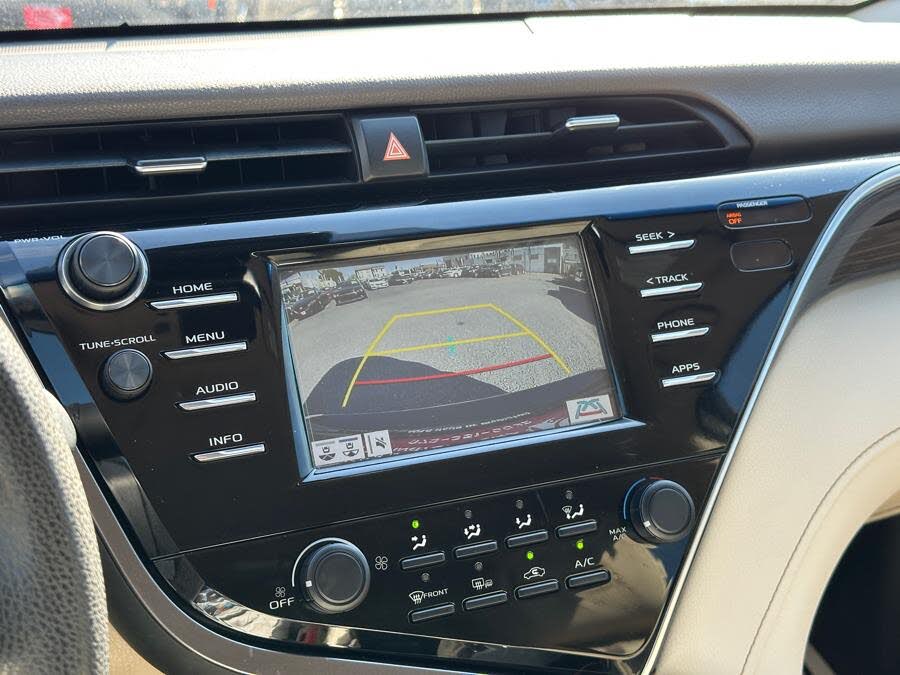 Vehicle view 23