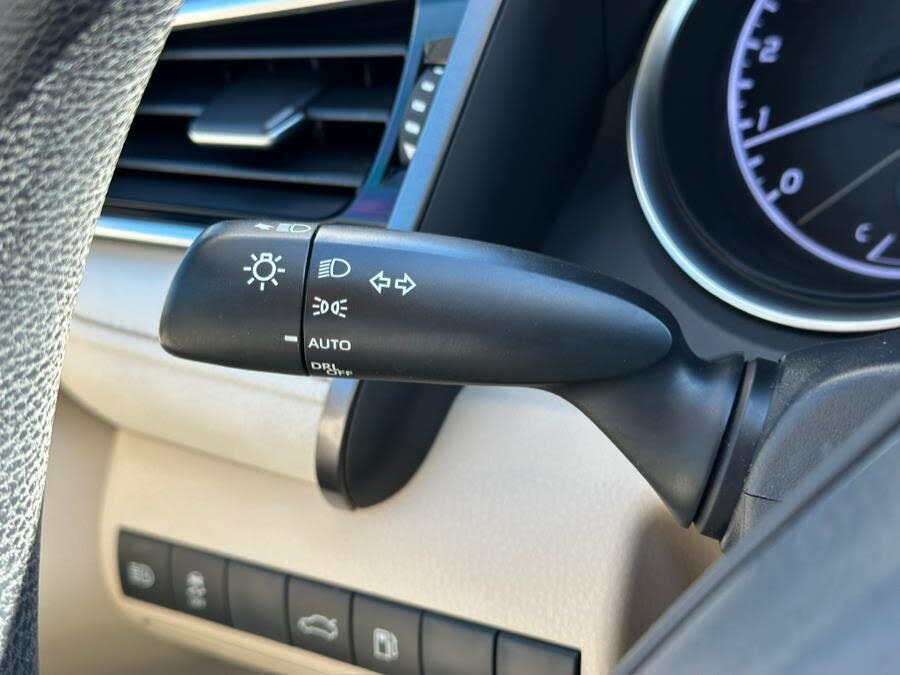 Vehicle view 29