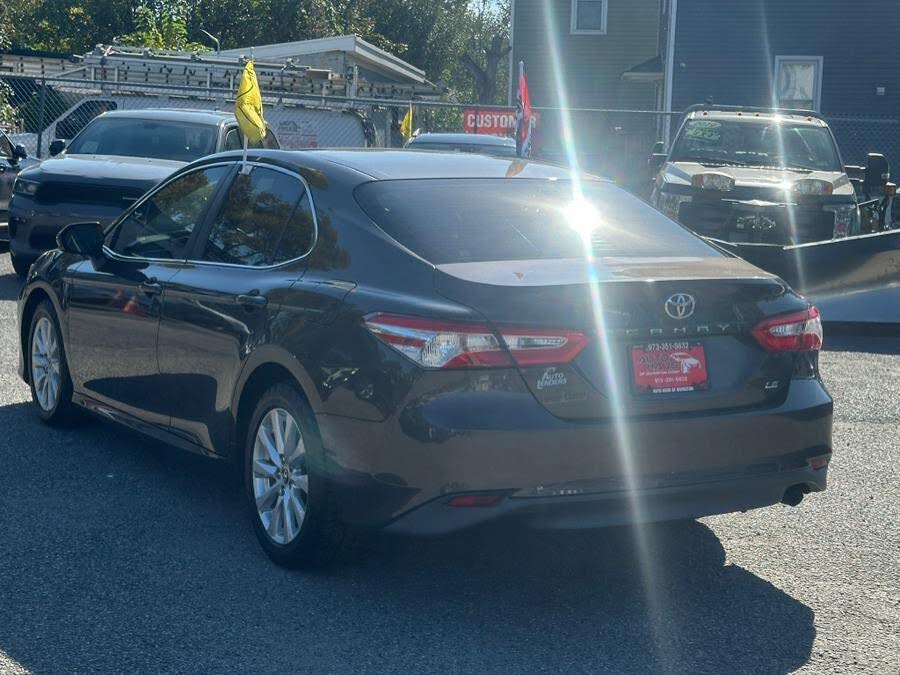 Vehicle view 6
