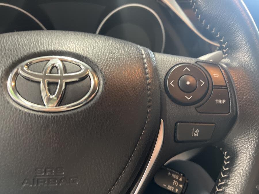 Vehicle view 23