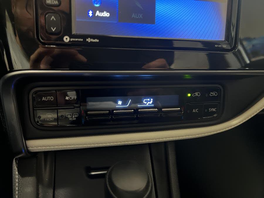 Vehicle view 28