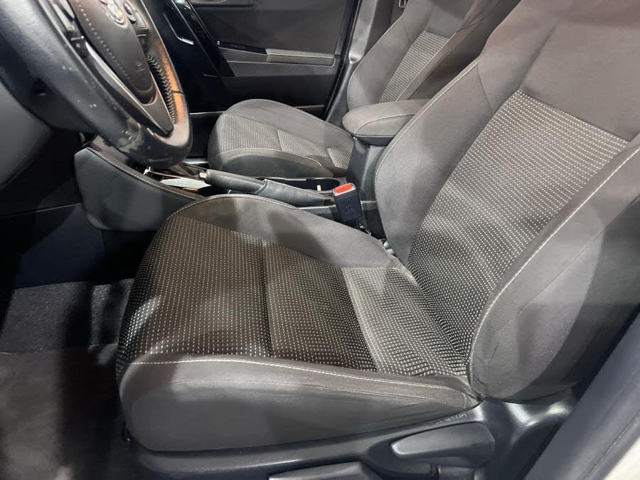 Vehicle view 9