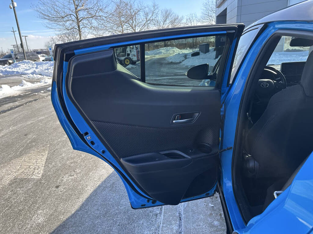 Vehicle view 13