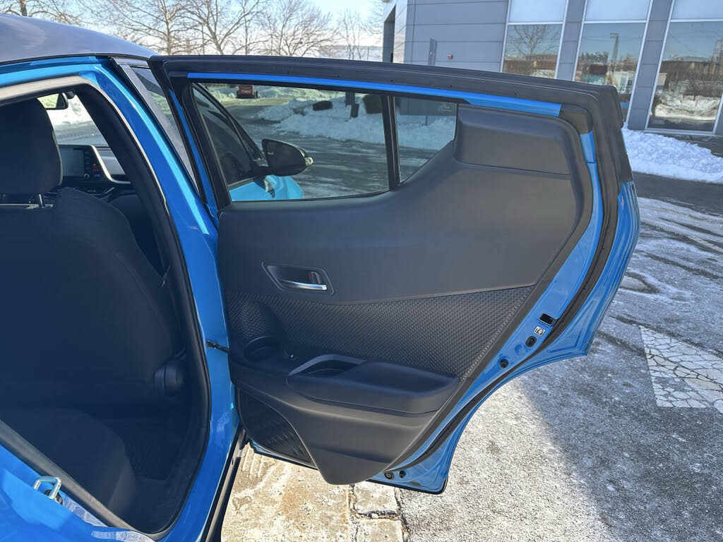 Vehicle view 17