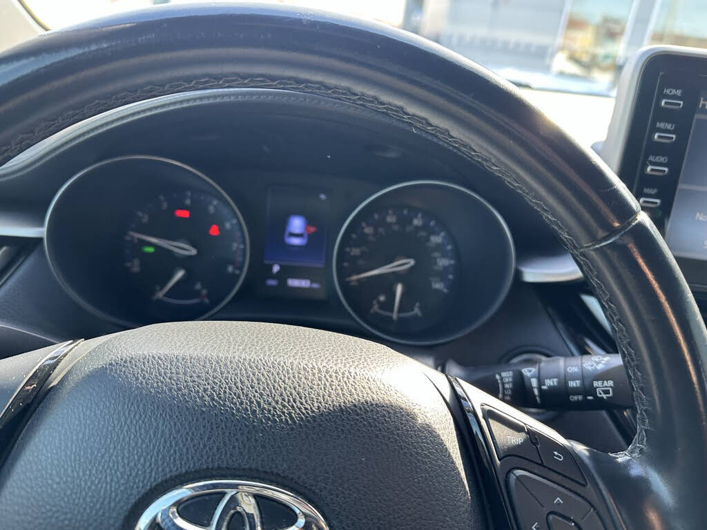 Vehicle view 27