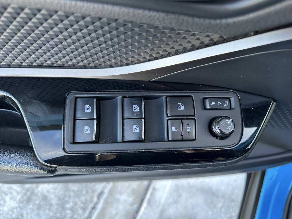 Vehicle view 28