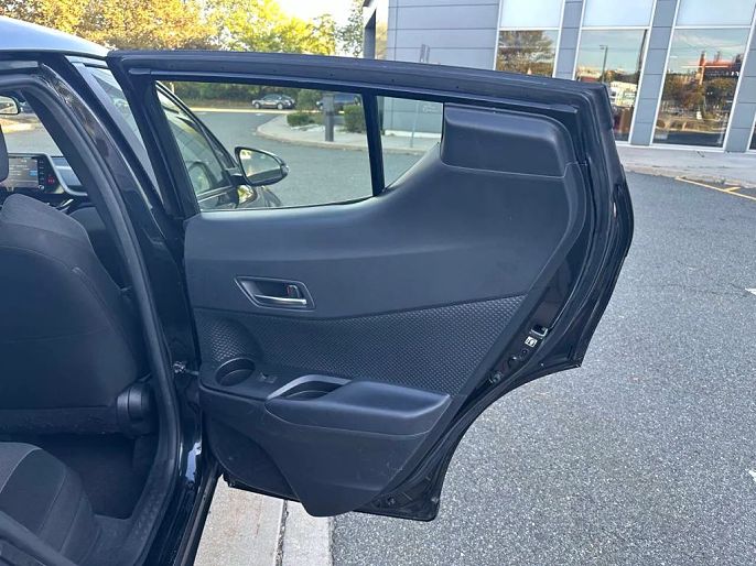 Vehicle view 47