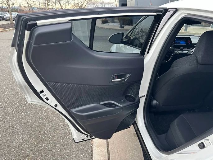 Vehicle view 47