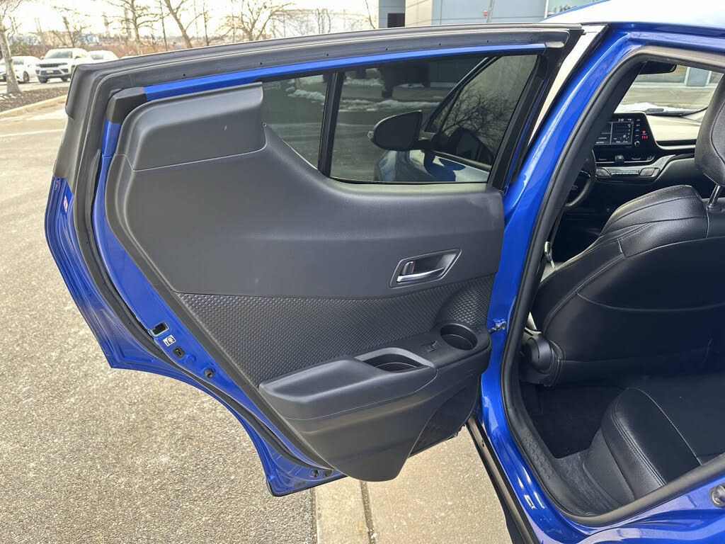 Vehicle view 12