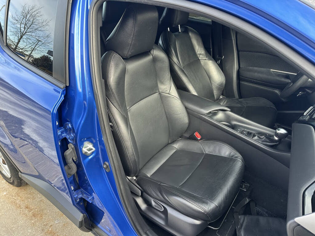 Vehicle view 18