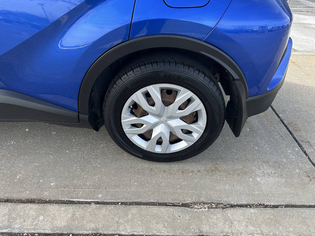 Vehicle view 27