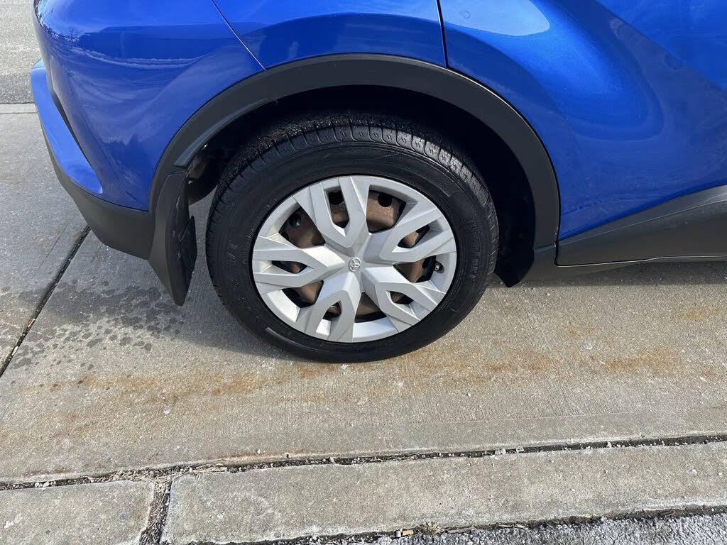 Vehicle view 28