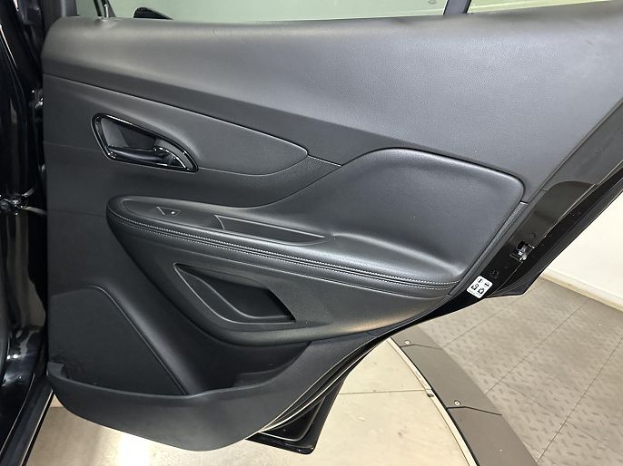 Vehicle view 34