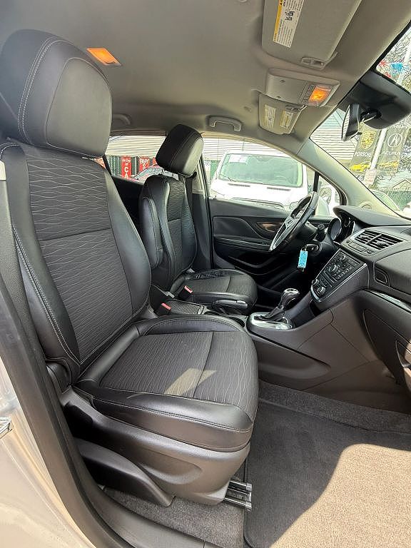 Vehicle view 25