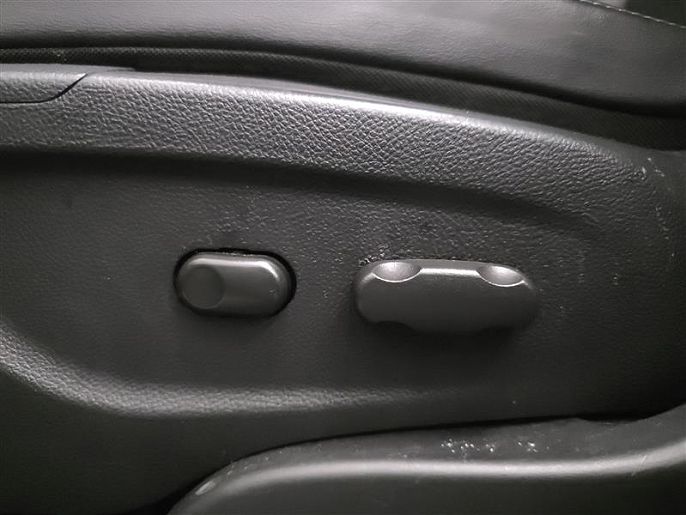 Vehicle view 18