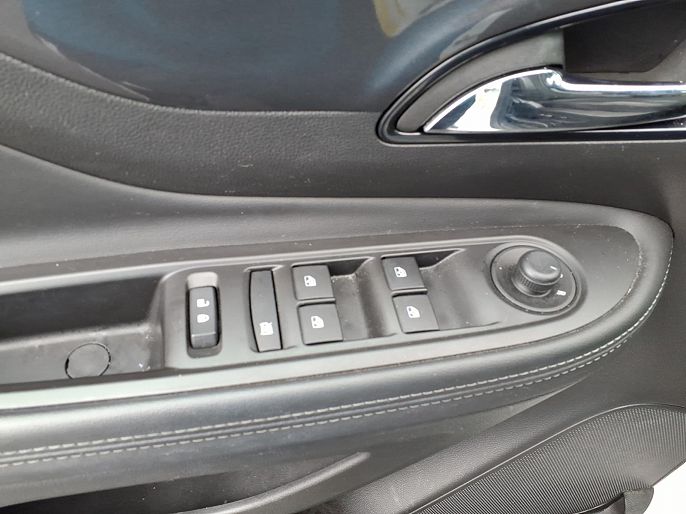 Vehicle view 13