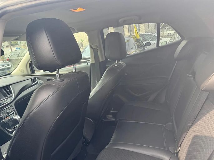 Vehicle view 19