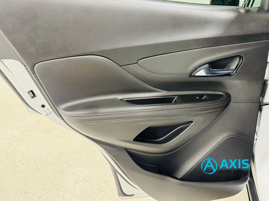 Vehicle view 28