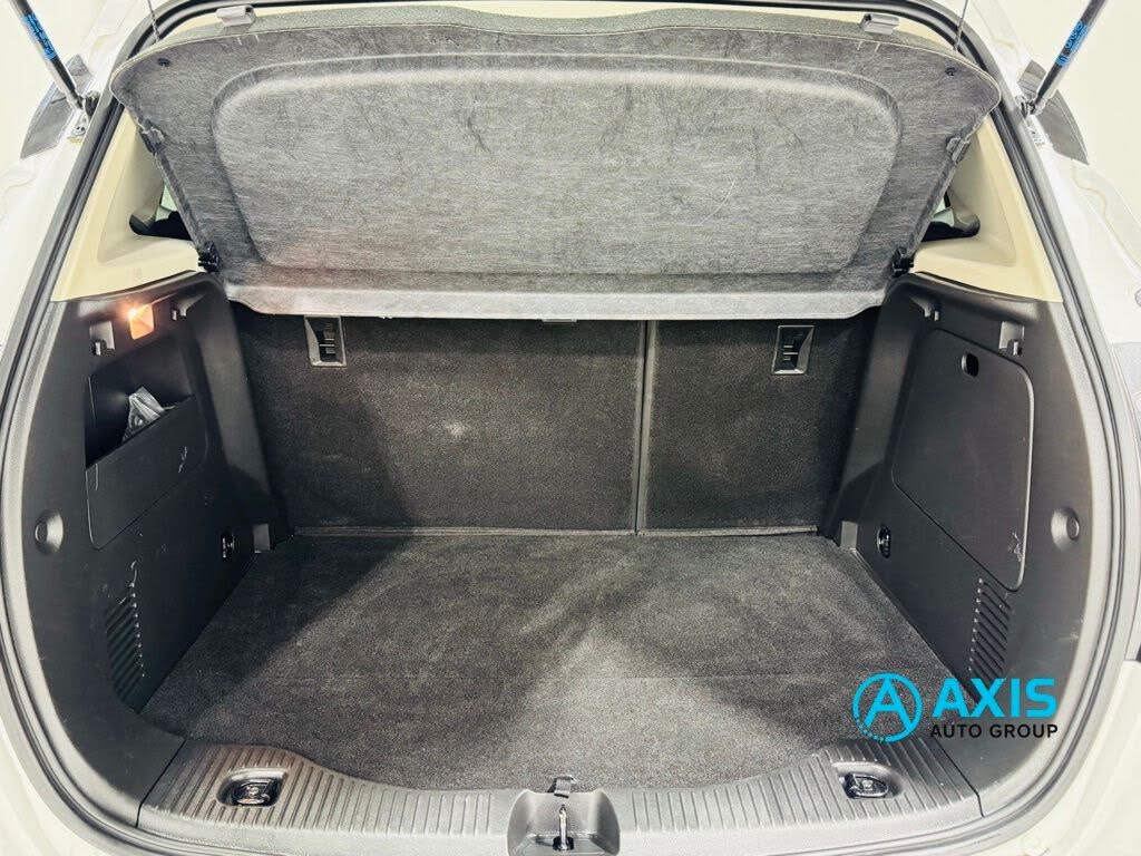 Vehicle view 29