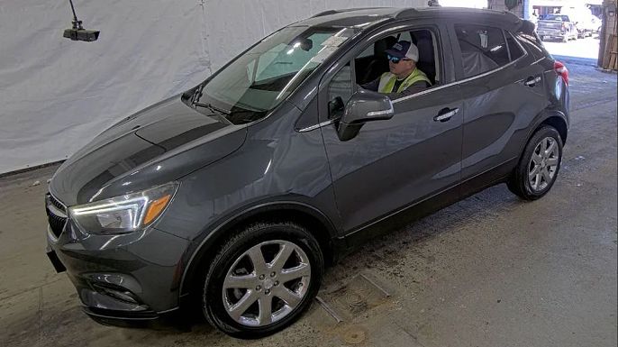 Vehicle view 9