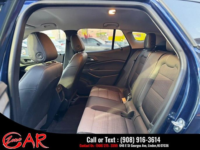 Vehicle view 19