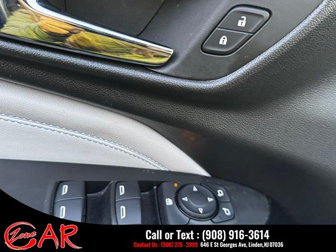 Vehicle view 30