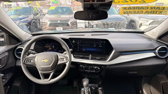 Vehicle view 16