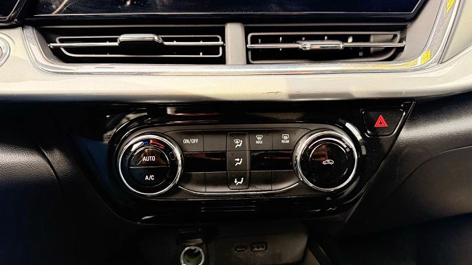 Vehicle view 25