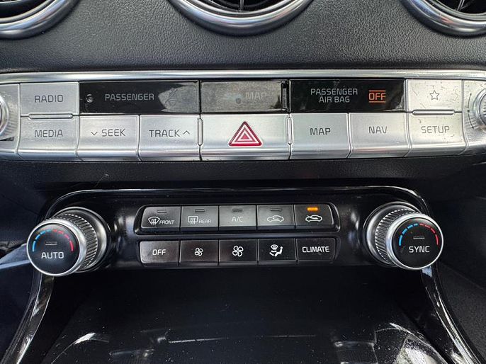 Vehicle view 37