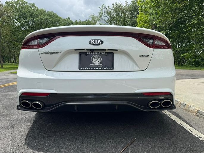Vehicle view 6
