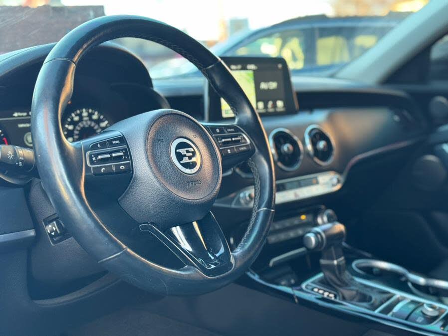 Vehicle view 14