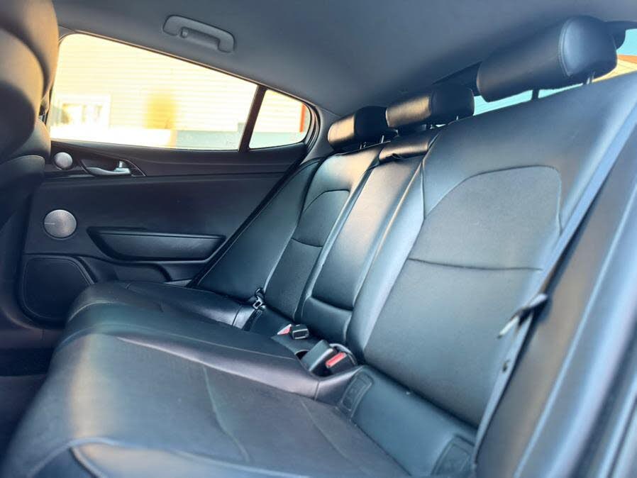 Vehicle view 17
