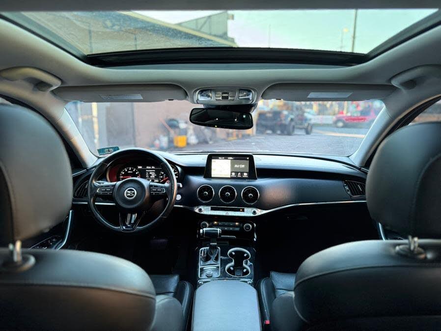 Vehicle view 23