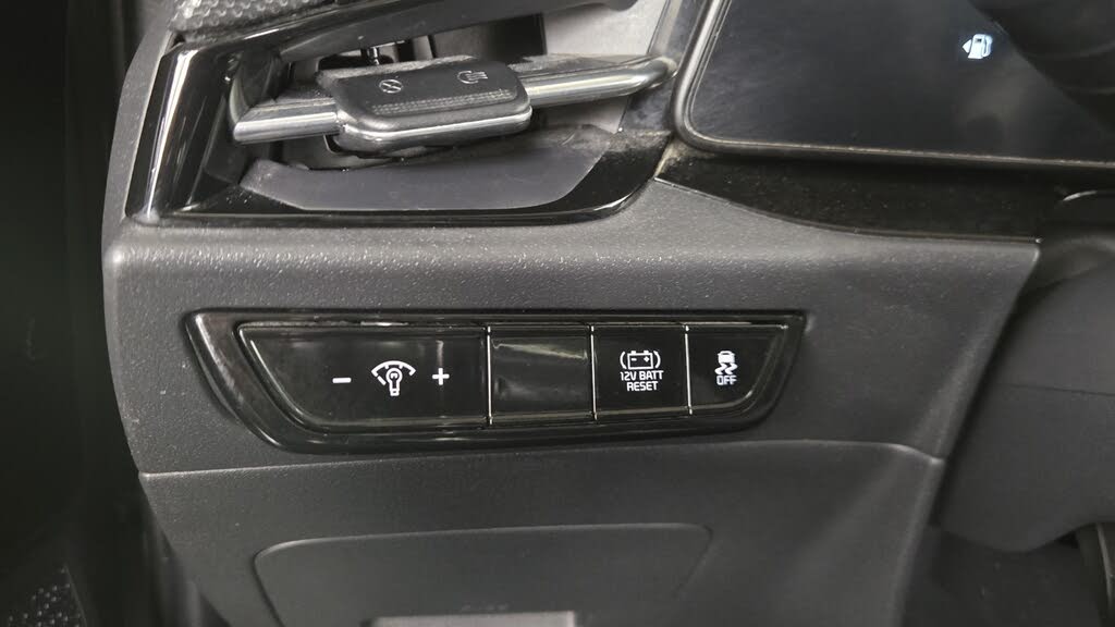 Vehicle view 19