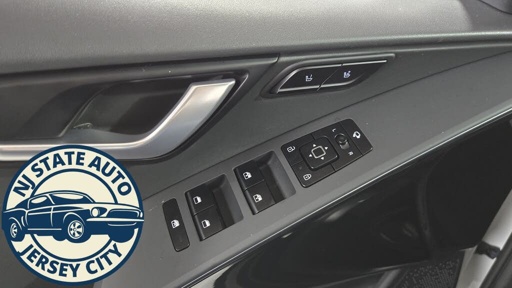 Vehicle view 22