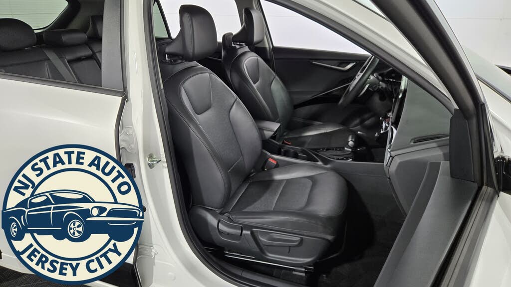 Vehicle view 34