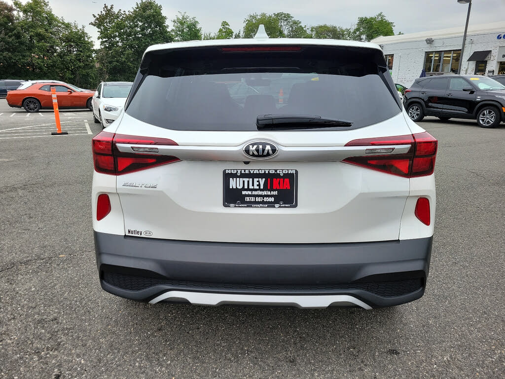 Vehicle view 4