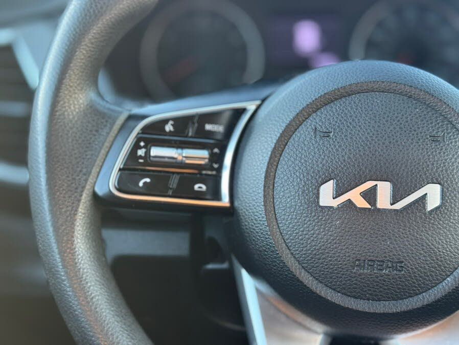 Vehicle view 19