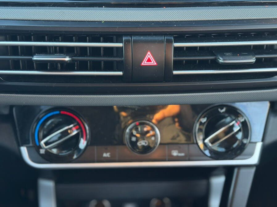 Vehicle view 22