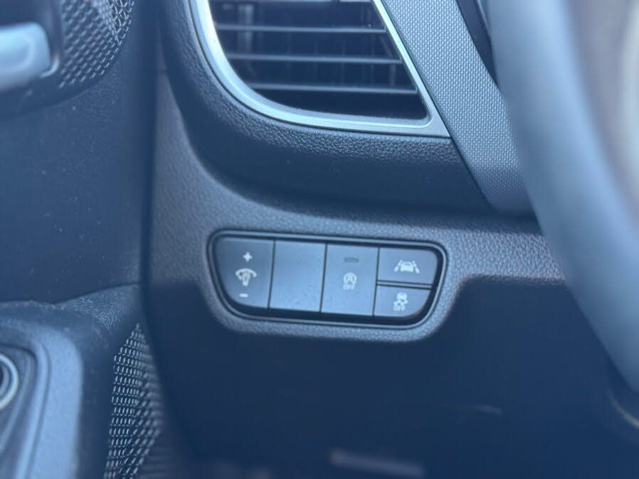 Vehicle view 25