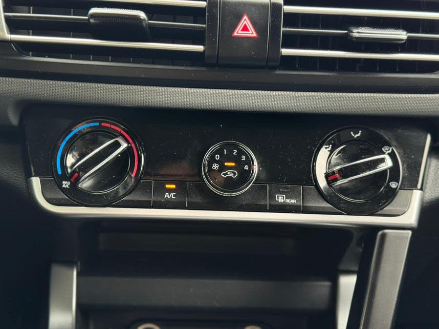 Vehicle view 29