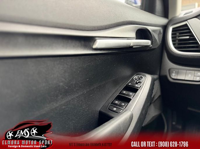 Vehicle view 69
