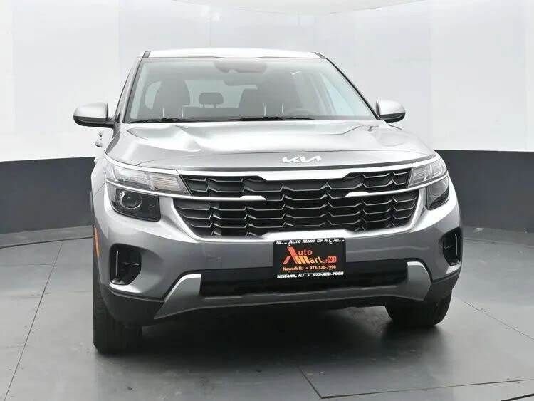 Vehicle view 3