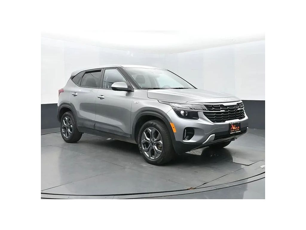Vehicle view 37