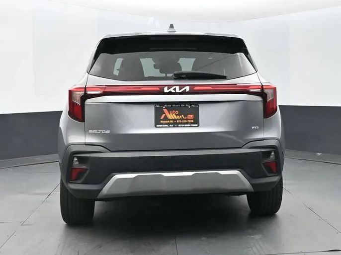 Vehicle view 45
