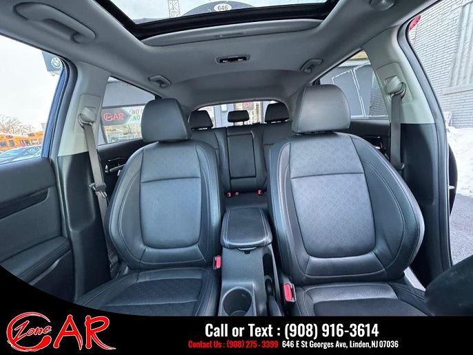 Vehicle view 23