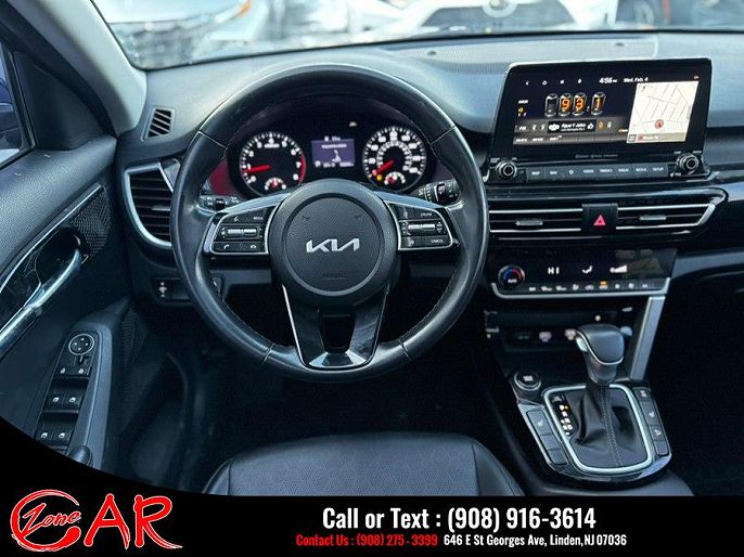 Vehicle view 29