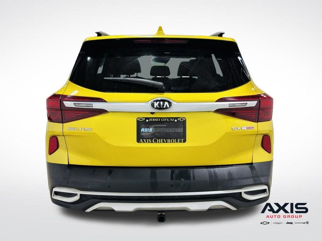 Vehicle view 14