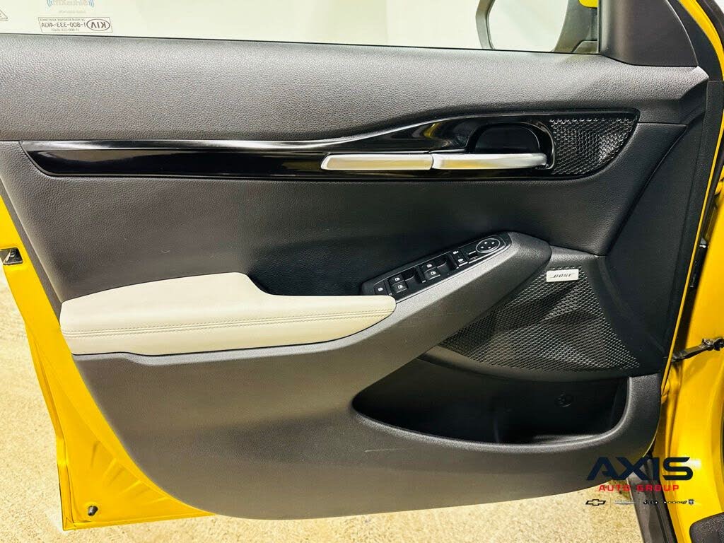 Vehicle view 22