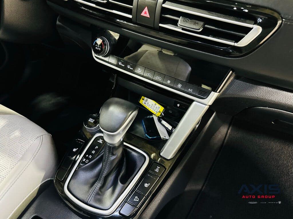 Vehicle view 29